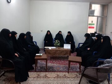 تصاویر/ بازدید امام جمعه، شهردار و خیرین از مدرسه‌ معصومیه تفرش