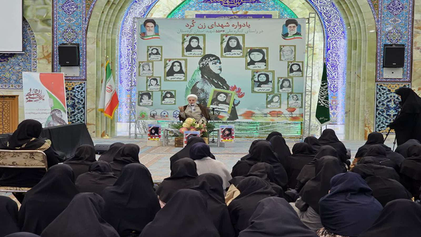 دیانت، صبر و شجاعت شاخصههای شهدای زن کردستان است