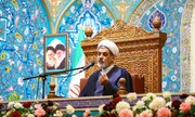 اشتغال زن باید با رعایت ارزش‌های دینی باشد