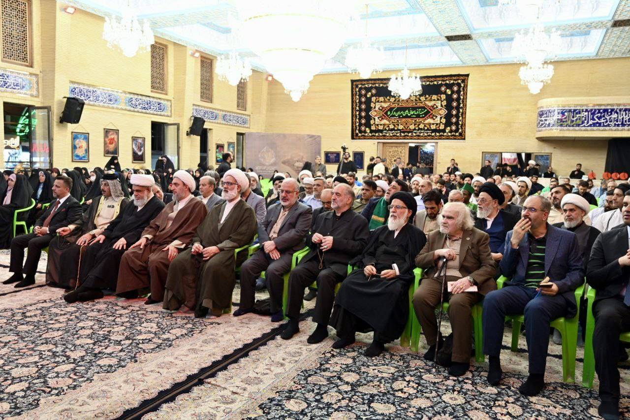 پیراهن خونین سیدالشهدا نماد مظلومیت و حقانیت شیعه