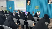 طلاب خواهر در خط مقدم جهاد تبیین و دفاع از ارزش‌ها هستند