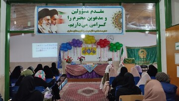تصاویر/ برگزاری جشن ولادت حضرت معصومه(س) با حضور خادمان حرم مطهر
