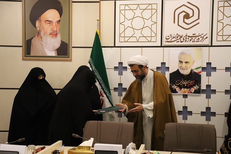 تعلیم و تربیت، پایه و اساس هویت طلبگی را تشکیل میدهد