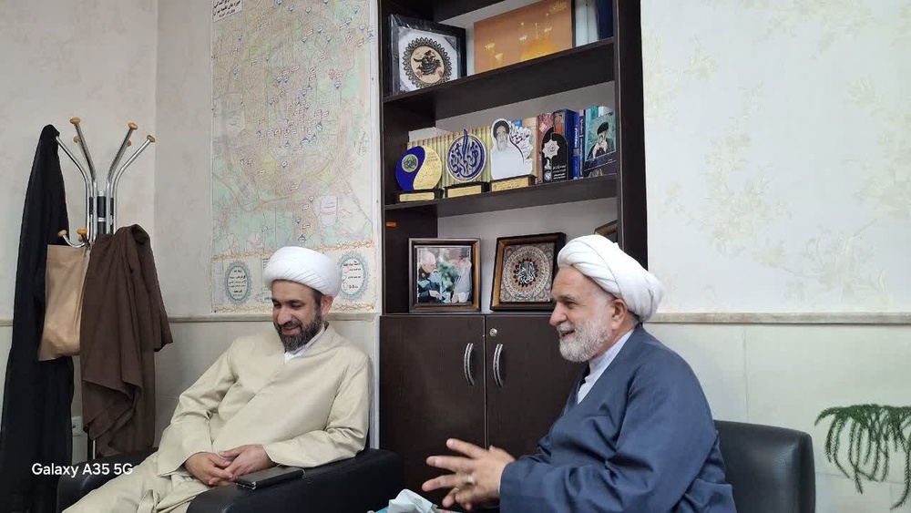 دیدار رئیس مرکز فعالیتهای دینی با مدیر حوزه علمیه خواهران استان تهران