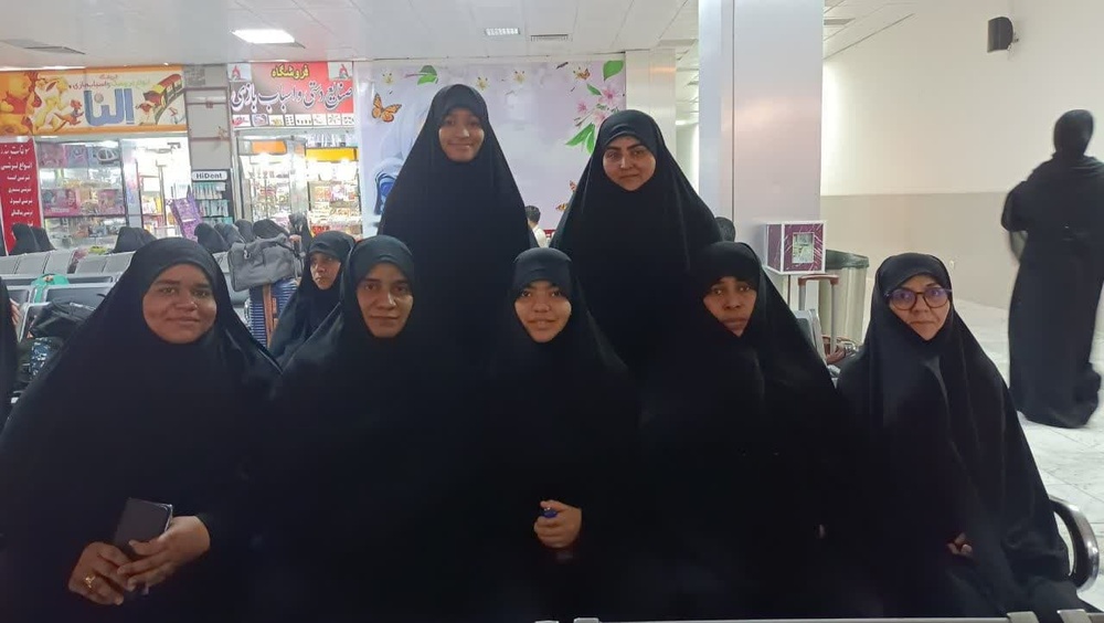 ۸۰ نفر از طلاب خواهر هرمزگانی به اردوی «از قم تا قلم» اعزام شدند