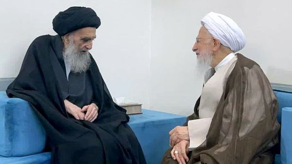 حوزه علمیه قم و نجف در نگاه‌ ما یکسان است