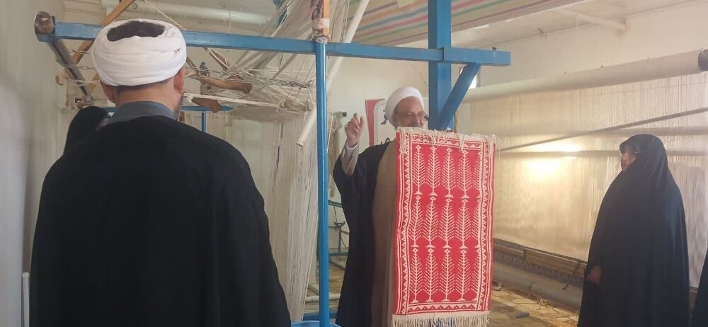 افتتاح کارگاه صنایع تولیدی وابسته به مدرسه علمیه حضرت زهرا (س) میبد