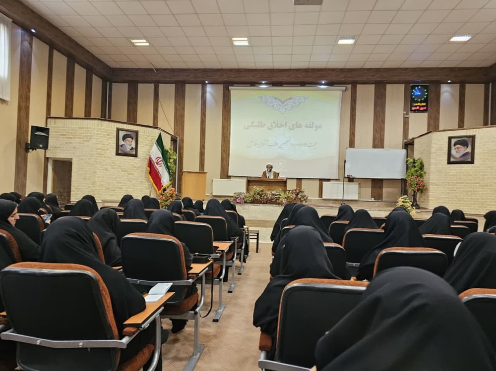 احیا امر معصوم توسط بانوان از اهمیت بالاتری برخوردار است