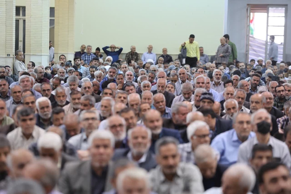 سرعت عمل در رفع مشکلات مردم ضروری است