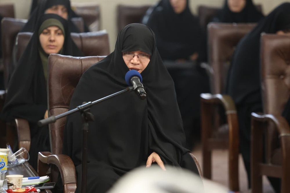 با حضور نماینده ولی فقیه در استان همدان از مبلغین خواهر و برادر طرح امین تقدیر شد