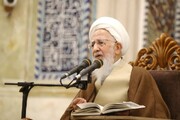 انسان حسود نمی‌تواند کسی را برتر از خود ببیند