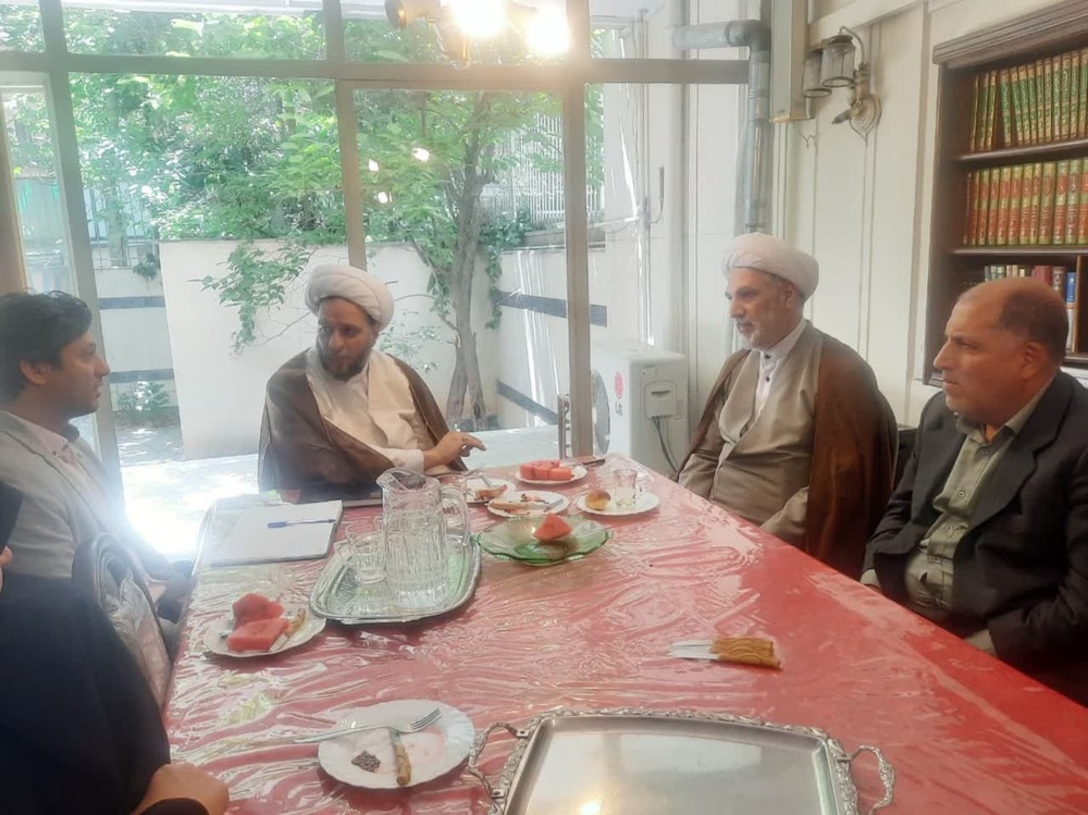 بازدید معاونین مدیریت حوزه علمیه خواهران استان تهران از مدرسه علمیه قبا