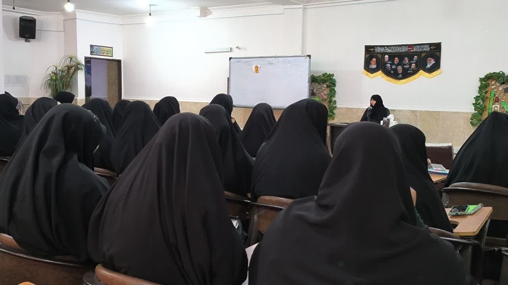 گوش دادن فعال و همدلی دو ابزار ارزشمند برای حل مشکلات و کاهش تنشها است