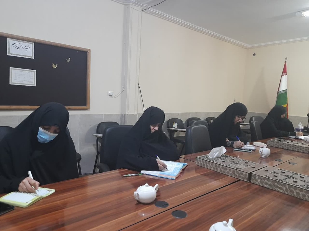 ولایت‌مداری، رمز ماندگاری شهید رئیسی و راه نجات ملت‌ها