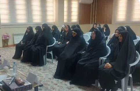 برگزاری کرسی آزاداندیشی «رابطه ضعف اقتصادی با دینگریزی» در سقز