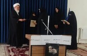 برگزاری نشست پژوهشی و تقدیر از برگزیدگان استانی جشنواره رشد