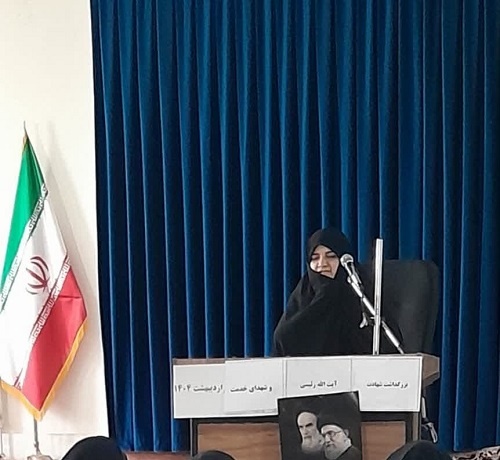 برگزاری نشست پژوهشی و تقدیر از برگزیدگان استانی جشنواره رشد 