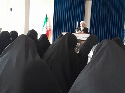 برگزاری نشست پژوهشی و تقدیر از برگزیدگان استانی جشنواره رشد 