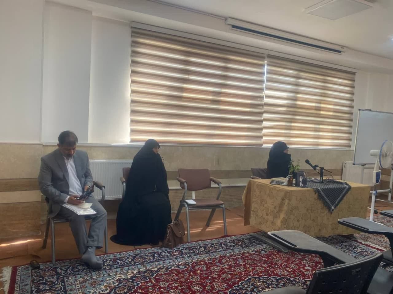 تنظیم راهبردی و مدیریت جامع حوزه‌های خواهران مطابق با منشور رهبری وظیفه عینی است