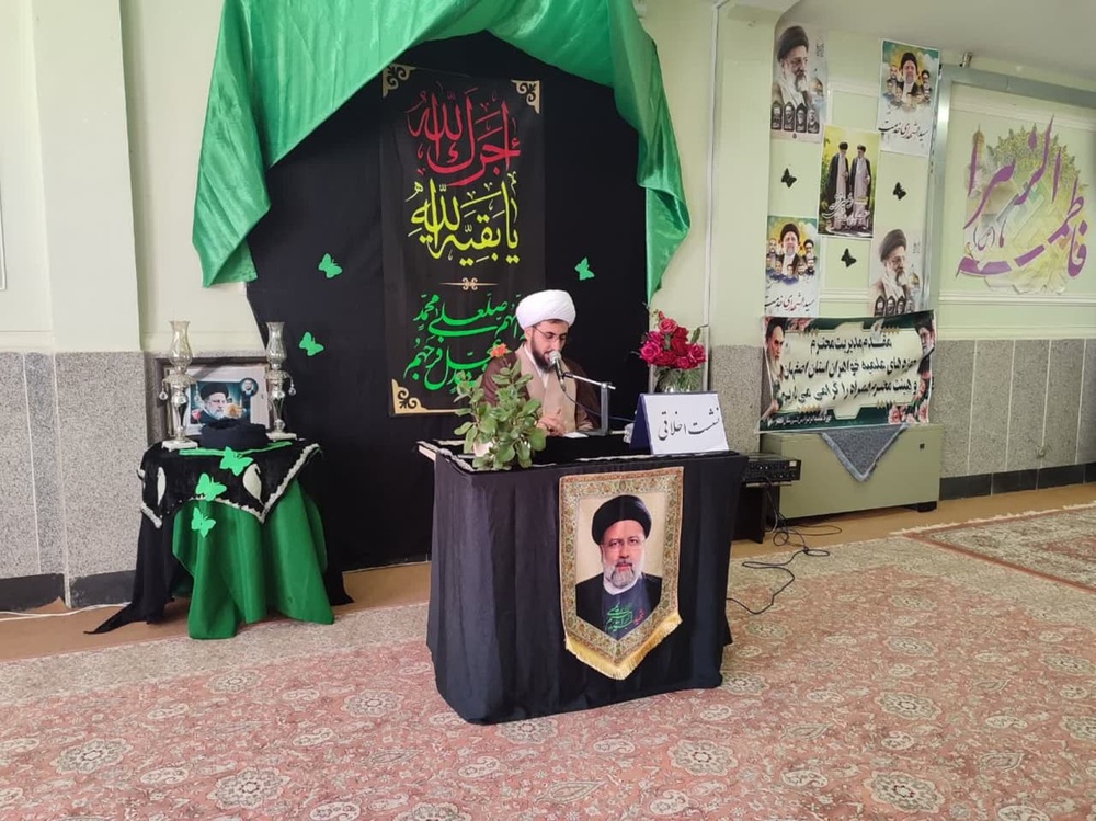 شهید رئیسی، الگوی یک طلبه خدمتگزار و رئیسجمهوری انقلابی و خستگیناپذیر بود