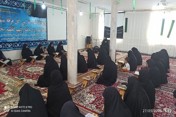 بانوان طلبه آموزه‌های دینی را به نسل جدید انتقال دهند