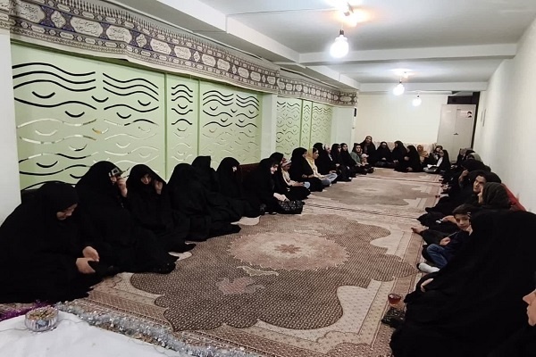 سیاست رسانههای غربی فراهمآوردن زمینه طلاق در خانوادهها است