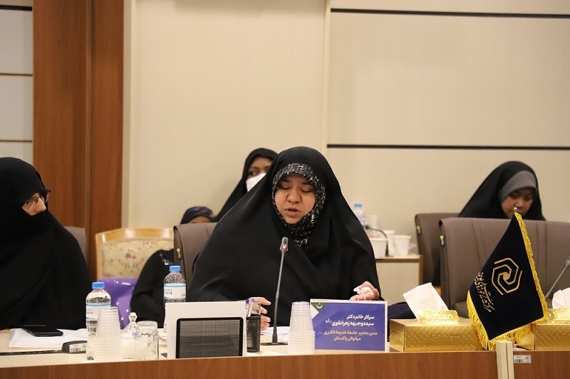 جهاد حوزه‌های خواهران برای رسیدن به تمدن اسلامی تربیت مبلغان جهانی و مجاهدان فرهنگی است