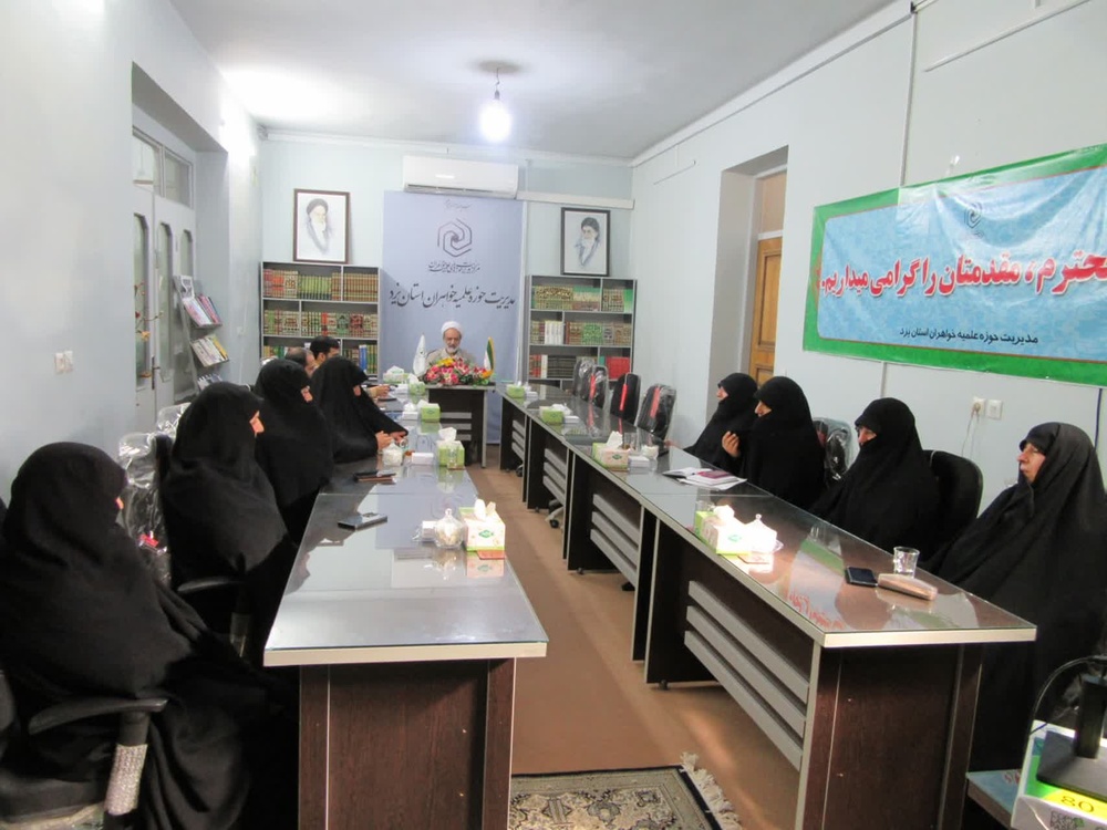 امام خمینی (ره)، امید را به ملت و اقتدار را به ایران اسلامی بخشید