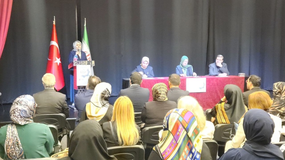 همایش «زندگی امروز و خانواده مسلمان» در آنکارا برگزار شد