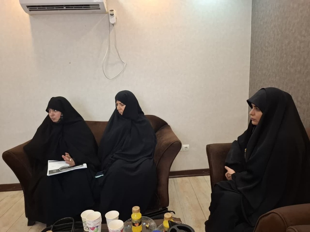 دیدار معاون فرهنگی حوزه علمیه خواهران هرمزگان با نماینده مردم هرمزگان در مجلس شورای اسلامی