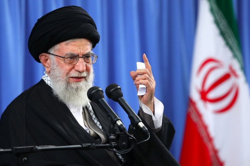 ملت ایران در مقابل جنگ و صلح تحمیلی محکم خواهد ایستاد/ هرگونه ورود نظامی آمریکا با صدمه جبران‌ناپذیر همراه خواهد بود