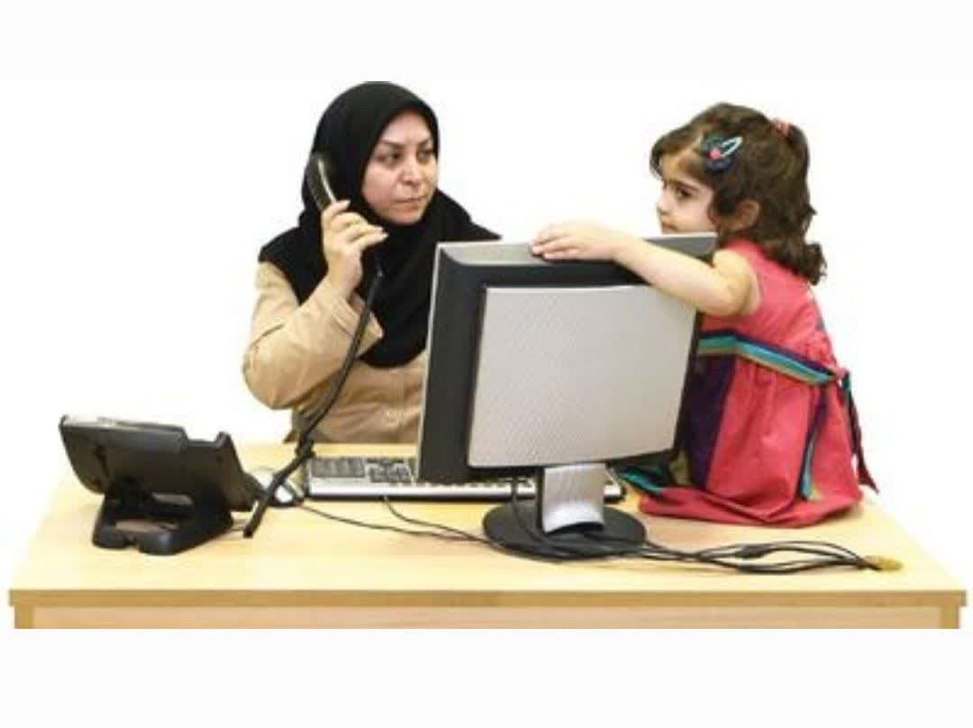 بررسی فشارهای عصبی زنان شاغل و راهکارهای مقابله با آن