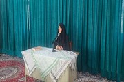 تبیین وظیفه مردم در شرایط امروزی بر عهده بانوان طلبه است