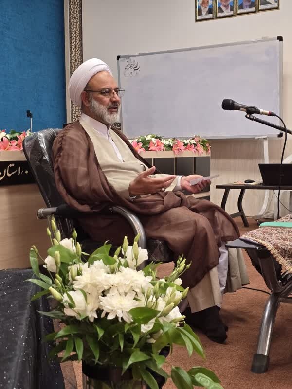 تأکید مدیر حوزه علمیه خواهران یزد بر جهاد تبیین و مقاومت در برابر تهاجم دشمن