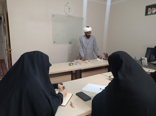 گزارش دبیر ستاد آوای قم از برگزاری جلسات قرارگاه آوای قم در مدیریت استان قم