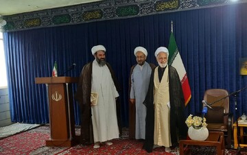 تصاویر/ مراسم تکریم و معارفه مدیر جدید حوزه علمیه خواهران استان مرکزی