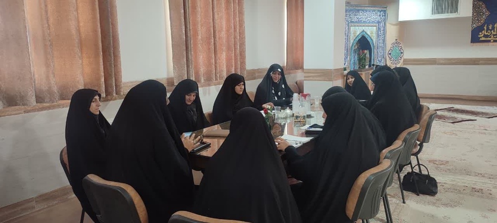  تشکیل اولین کارگروه تبلیغی حوزه علمیه خواهران اصفهان با محوریت بهره‌گیری از ظرفیت محرم