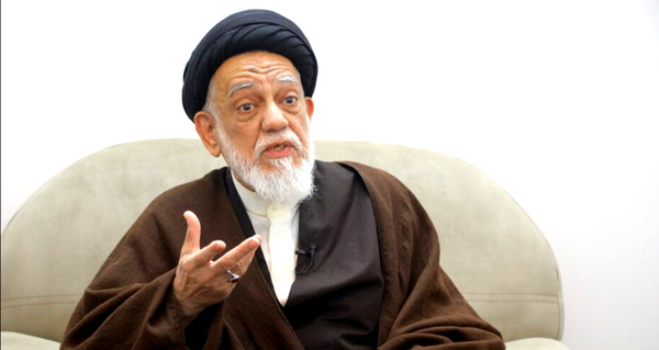 هرگونه تعرض به رهبر ایران، تعرض به امت اسلام است