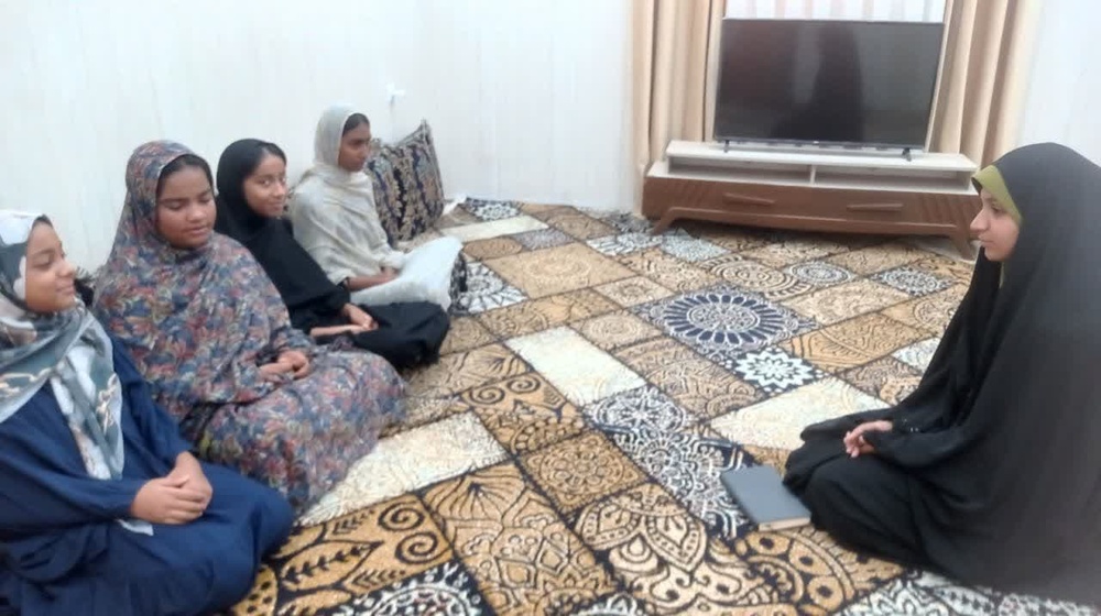 برتری در سایه ایمان، درس عاشورا برای دختران امروز