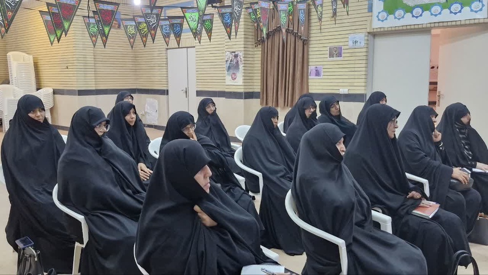 درد امروز بشریت جدا شدن از خداست/ محرم فرصت مناسبی برای تبیین واقعیات