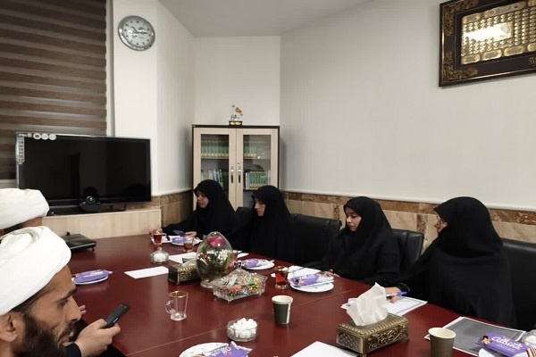 موضوعات پیشنهادی کرسیهای آزاداندیشی مدارس علمیه خواهران اردبیل بررسی شد