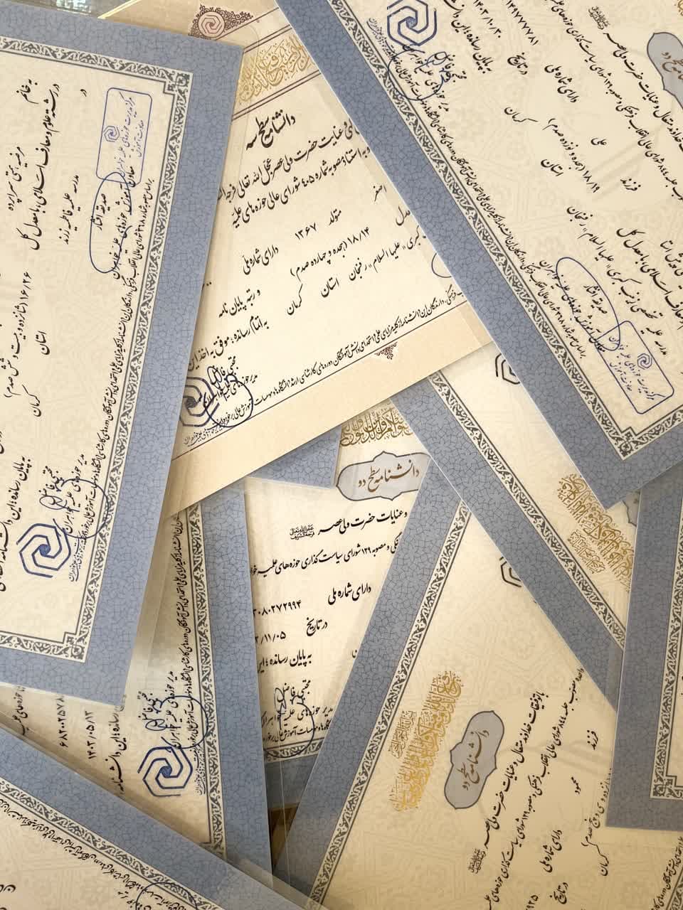 آمار صدور مدارک تحصیلی طلاب در مقاطع عمومی و تکمیلی حوزههای علمیه خواهران اعلام شد