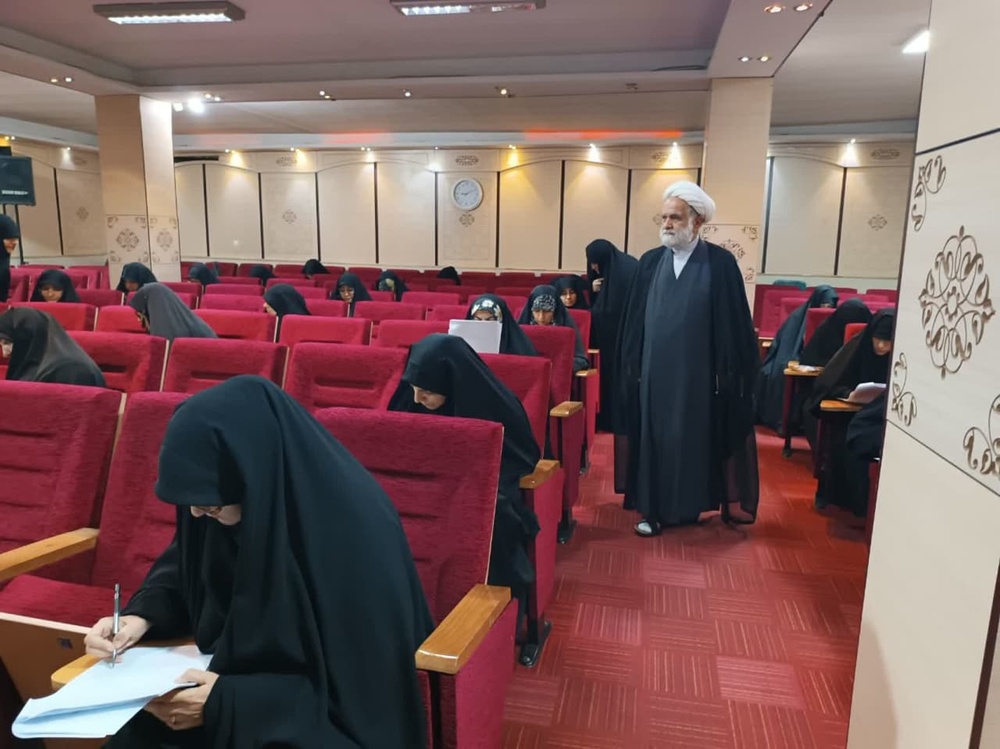 برگزاری آزمون جذب مشاور در تهران