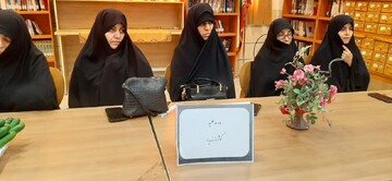 تصاویر/ دیدار مدیر حوزه علمیه خواهران استان مرکزی با کادر مدارس علمیه شهرستان ساوه