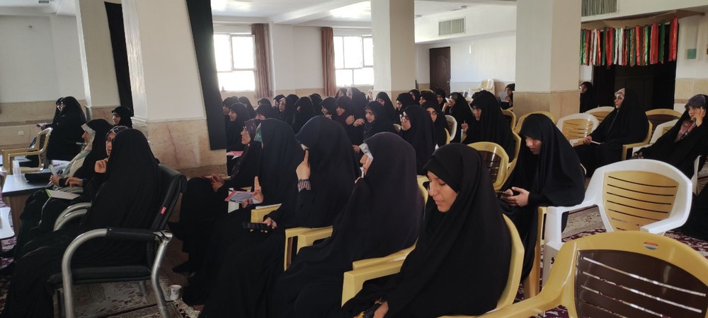 پایان نشست دانش افزایی ویژه طلاب نخبه