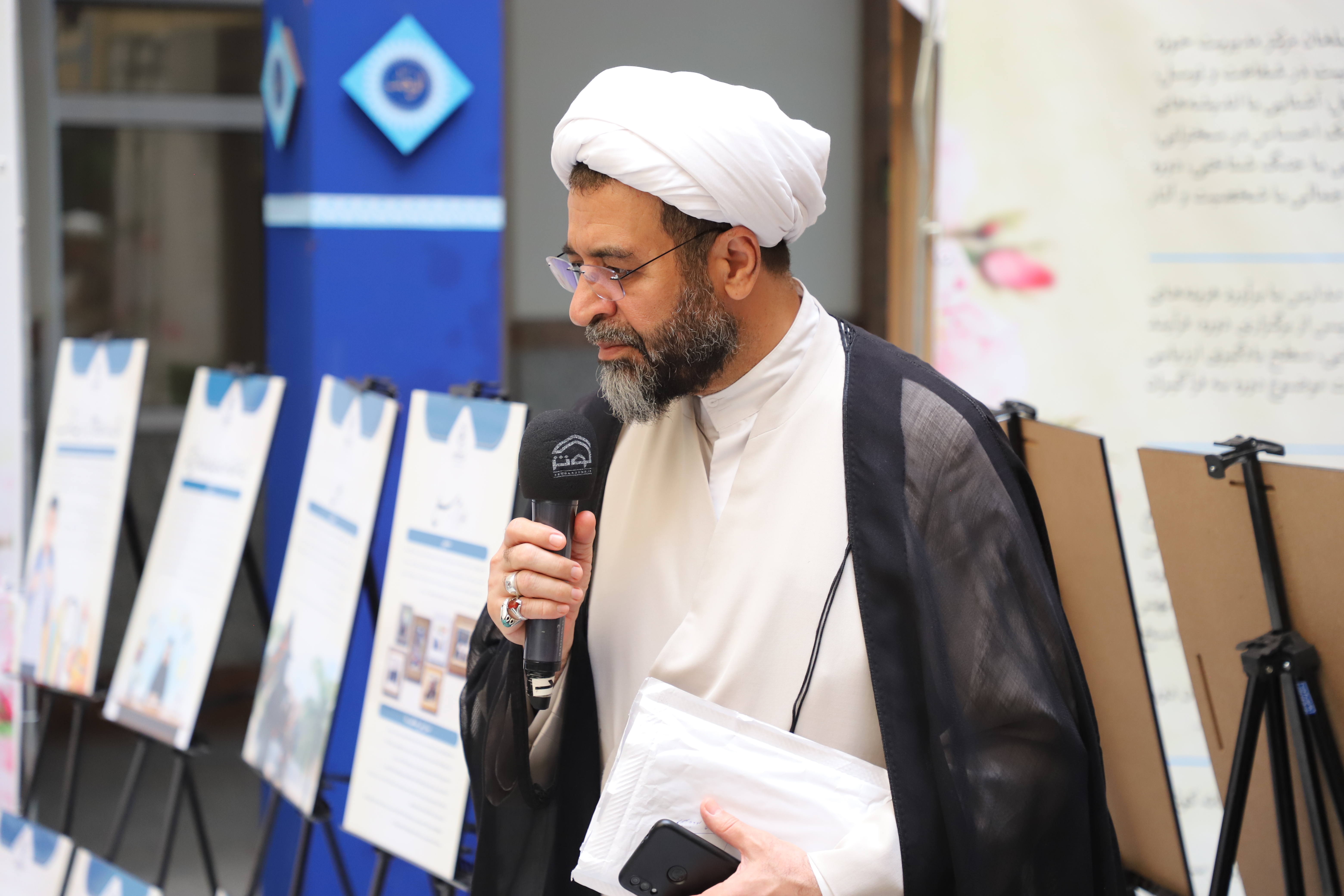 اربعین، فرصتی برای ارزیابی تبلیغی است/ مبلغان خواهر در اربعین حسینی، ارزشهای دینی و اخلاقی را به زائران انتقال دهند