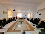 برگزاری نشست مدیر مرکز حوزه‌های علمیه خواهران کشور و هیئت همراه با کادر مدارس علمیه استان ایلام