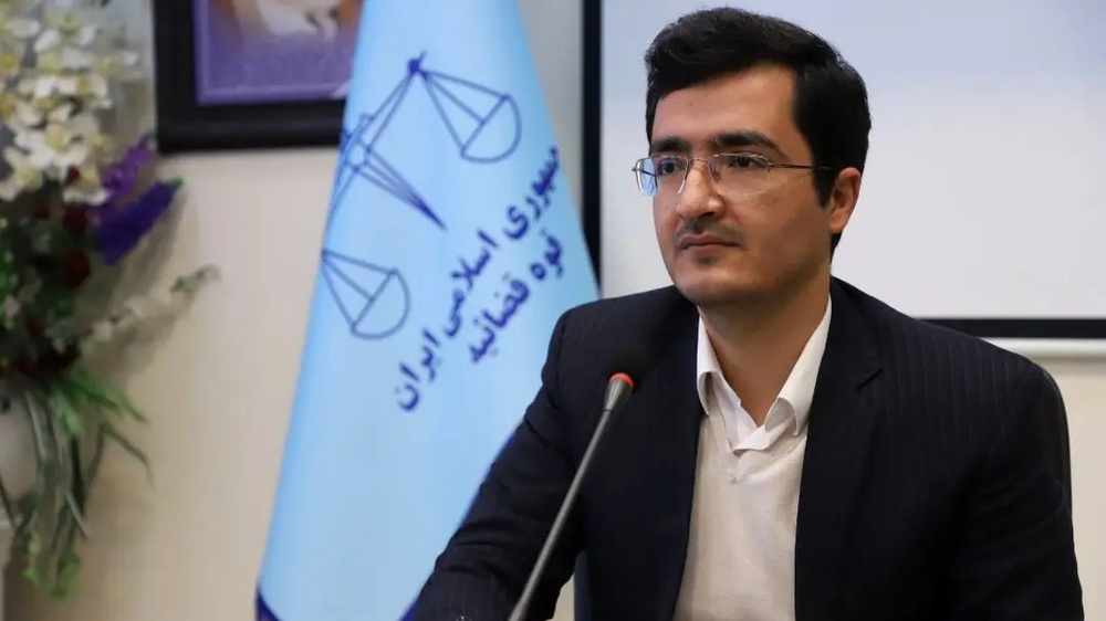 اولین تدریس قاضی خانم در مرکز کارآموزی قضایی یزد