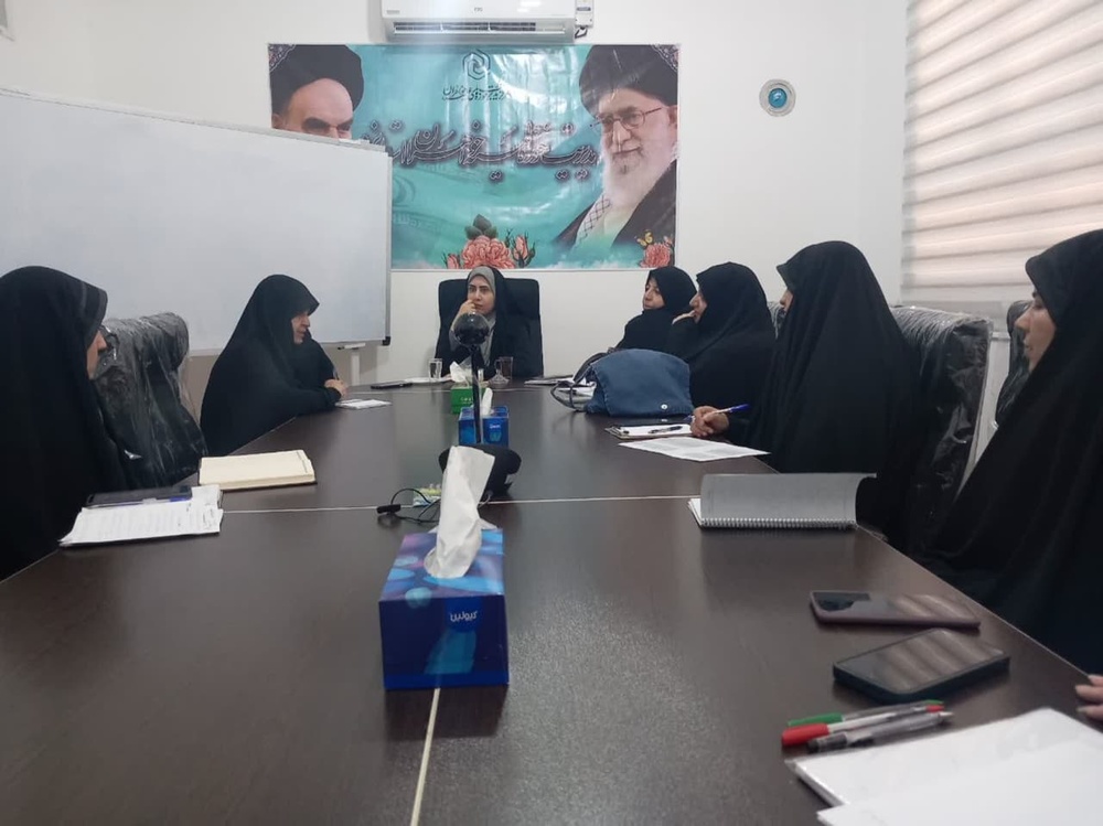 برگزاری سومین جلسه کارگاه «روش تحقیق پیمایشی» در یزد