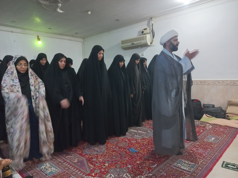 از فعالیت شبانه‌روزی طلاب خواهر مهرانی در سامانه راهنمای زائر تا برپایی موکب «عین الحیات» و اسکان بیت الحسین(ع)